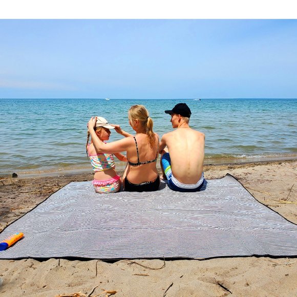 Extra Large Picnic Blanket 79"x79" - Picture 5 of 7